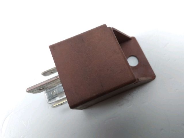 Relais de demarreur occasion VESPA S 2008