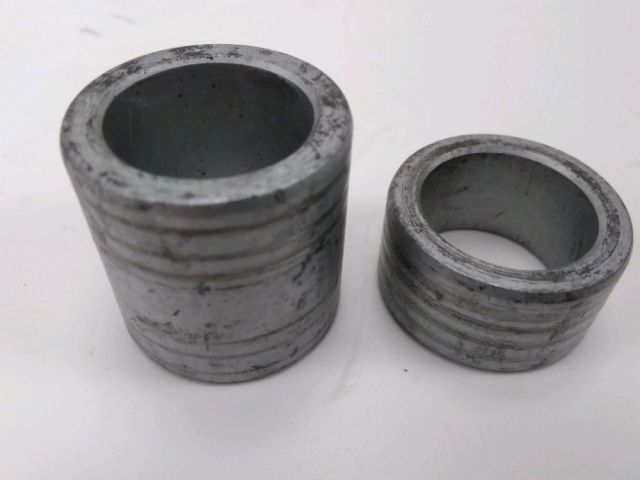 Entretoise roue av occasion HONDA CB 600 HORNET 2008