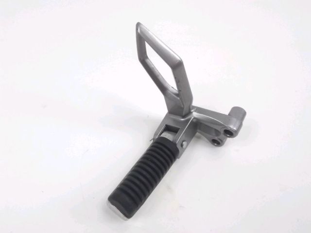 Repose pieds avant droit occasion REVATTO RB1 2011