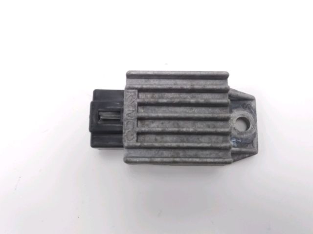 Regulateur de tension occasion KYMCO VITALITY 2017