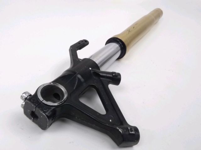 Tube de fourche droit occasion TRIUMPH DAYTONA 2005