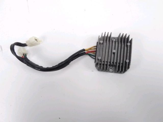 Regulateur de tension occasion KAWASAKI J 300 2014