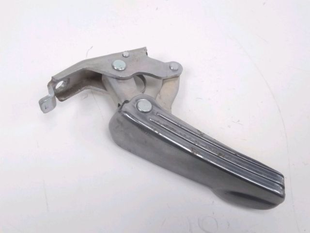 Platine et repose pieds arriere gauche occasion VESPA GTV 2006