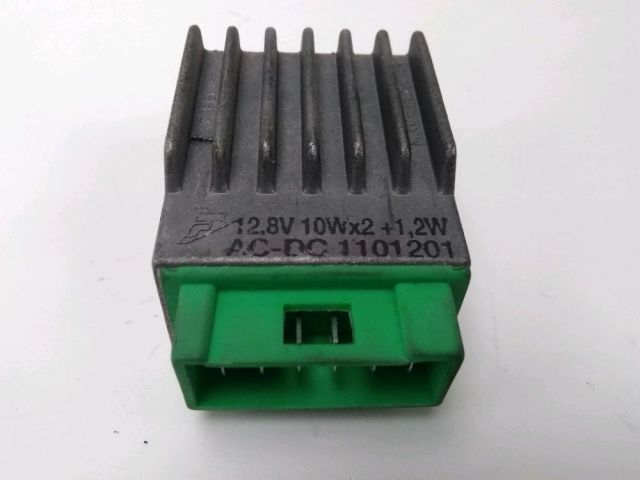 Regulateur de tension occasion PIAGGIO DIESIS 100 2001