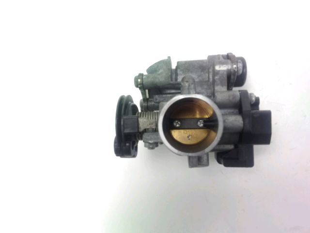 Corps d'injection gauche occasion YAMAHA GPD NMAX 2016