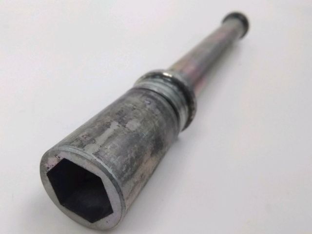 Axe de roue avant occasion YAMAHA FJR 1300 2007