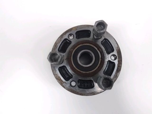 Moyeu de roue avant gauche occasion PEUGEOT METROPOLIS 2013