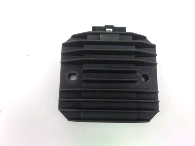 Regulateur de tension occasion KAWASAKI ZX-6R 600 NINJA 1996