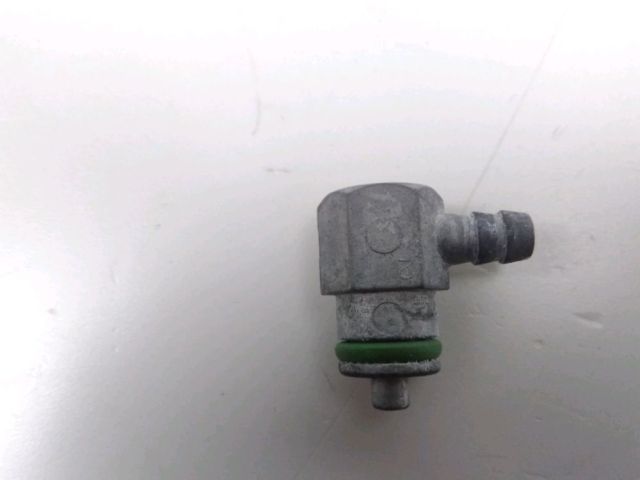 Robinet essence occasion PEUGEOT ELYSEO 2001