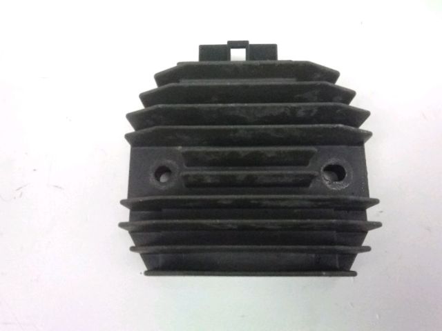 Regulateur de tension occasion YAMAHA XP 500 T-MAX 2006