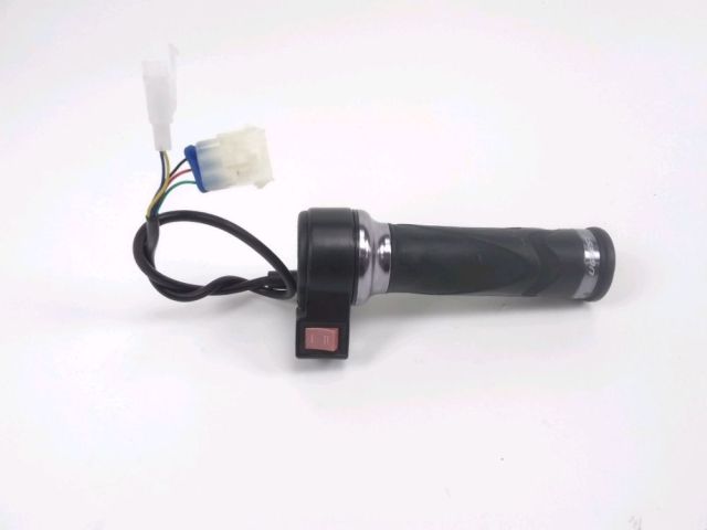 Poignee gaz occasion UGBEST ROMEX 2018