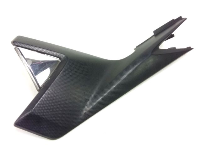 Cache lateral gauche occasion SUZUKI GSF 650 BANDIT 2013