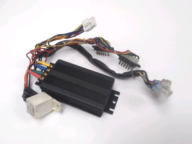 Regulateur de tension occasion GOVECS GO 2018