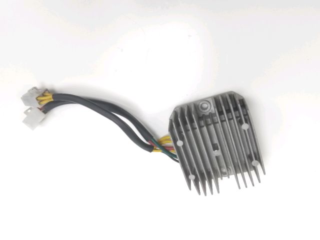 Regulateur de tension occasion KYMCO AK 2017
