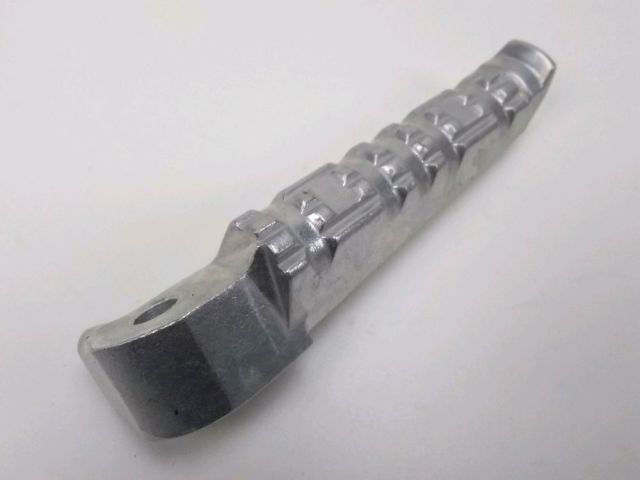 Repose pieds arriere droit occasion YAMAHA XP 530 T-MAX 2012