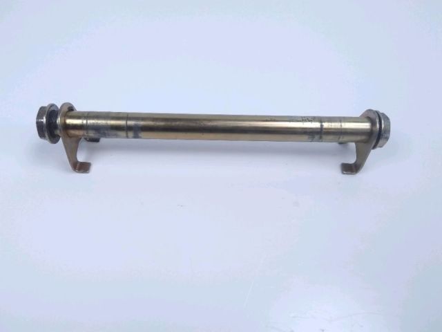 Axe de roue arriere occasion DUCATI 916 ST4 2000