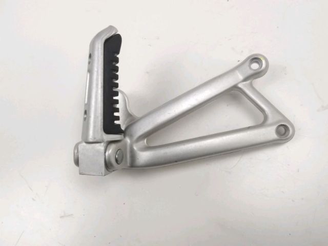 Platine et repose pieds arriere droit occasion DUCATI 916 ST4 2000