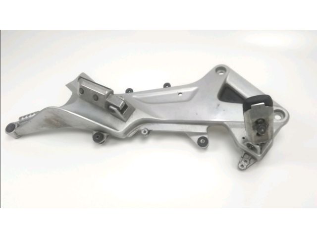 Platine avant droite complete occasion HONDA ST 1300 PAN EUROPEAN 2008