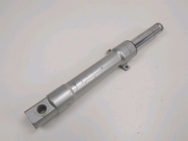 Tube de fourche droit occasion PEUGEOT VIVACITY 2013