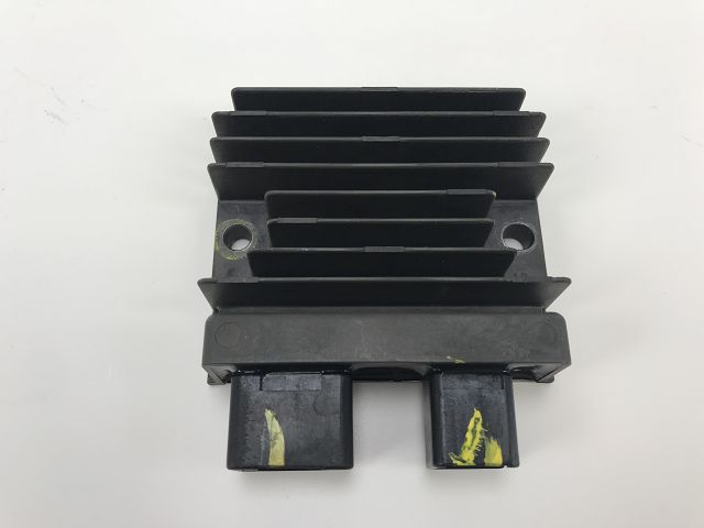 Regulateur de tension occasion HONDA SH 300 2018