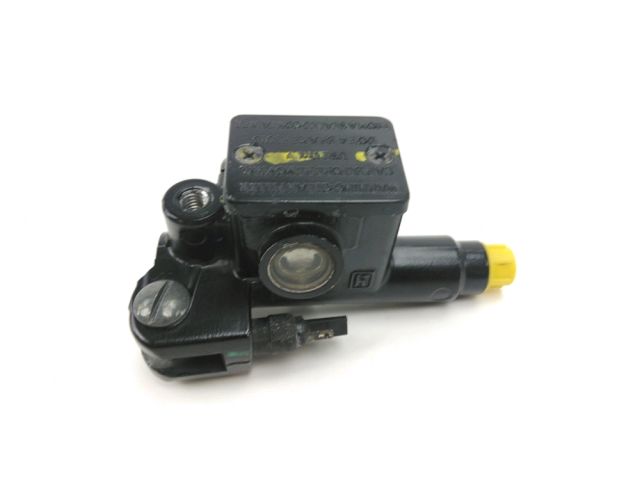 Maitre cylindre frein av complet occasion PIAGGIO MEDLEY 125 2017