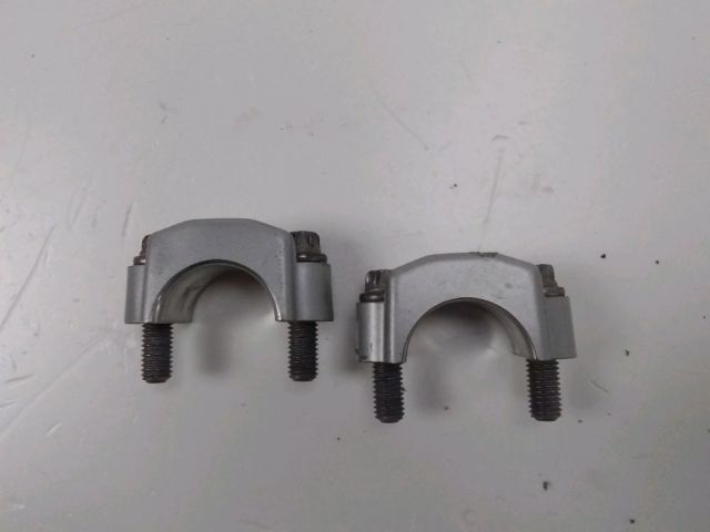 Pontets de guidon occasion BMW F 800 GS 2009