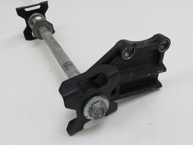 Axe de roue arriere occasion KAWASAKI EX 250 NINJA 2009