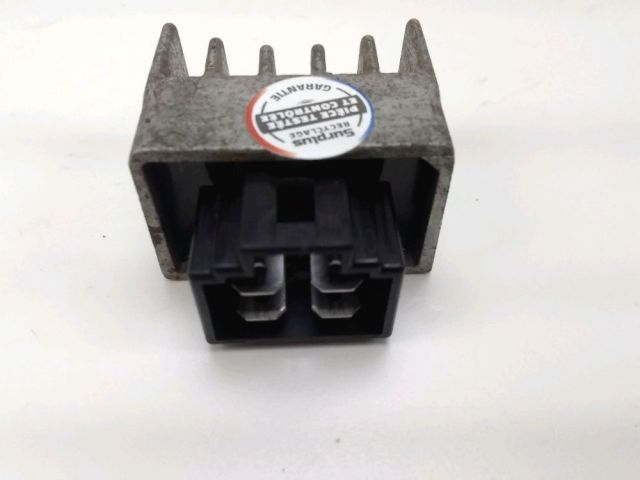 Regulateur de tension occasion PEUGEOT LUDIX 2006