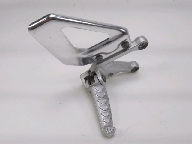 Platine avant droite complete occasion APRILIA TUONO 2007