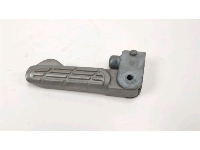 Repose pieds arriere gauche occasion KYMCO AGILITY 16+ 2020