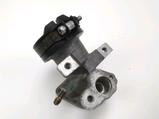 Pipe admission occasion YAMAHA YP 125 X-MAX 2006