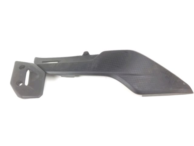 Cache lateral droit occasion HONDA VFR 800 2017