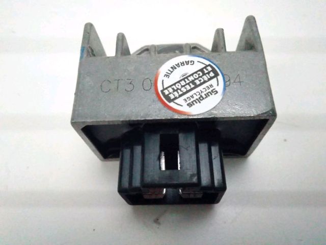 Regulateur de tension occasion PEUGEOT SV 1993