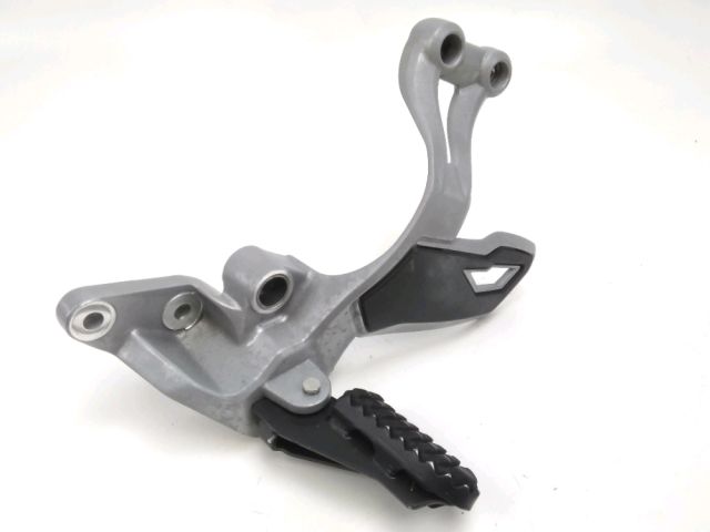 Platine avant gauche occasion TRIUMPH TIGER 2013