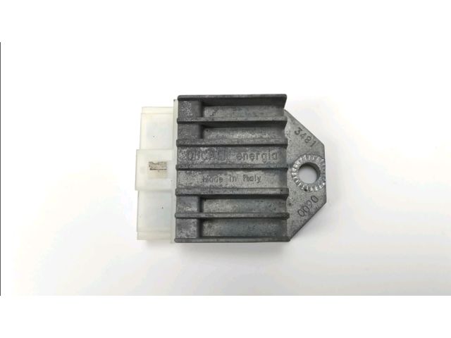 Regulateur de tension occasion YAMAHA YQ 50 AEROX 2000