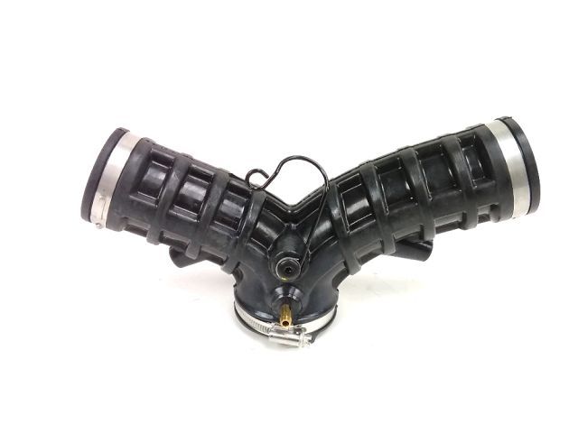 Conduit air gauche occasion MOTO GUZZI V 85 TT 2020