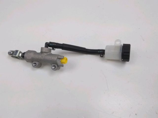 Maitre cylindre frein ar complet occasion KAWASAKI Z 650 2020