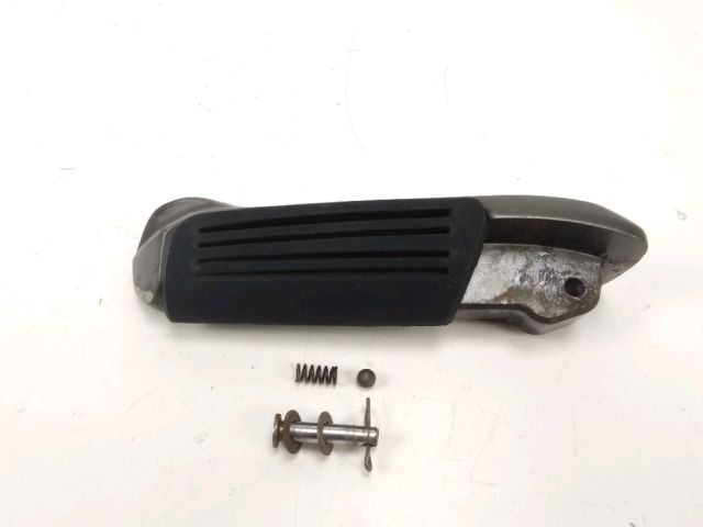 Repose pieds arriere gauche occasion KYMCO XCITING 2016