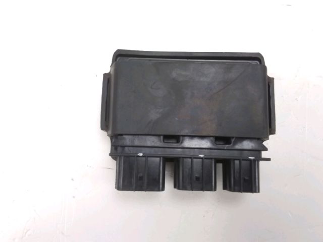 Relais boitier electrique occasion KAWASAKI Z 650 2020