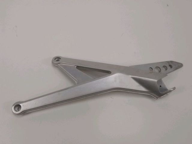 Platine arriere gauche complete occasion DUCATI 1100 HYPERMOTARD 2010