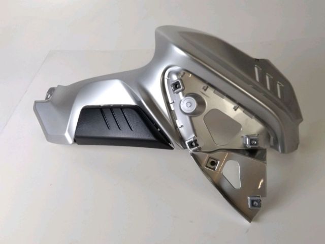 Carenage avant droit occasion YAMAHA MT-10 1000 2017