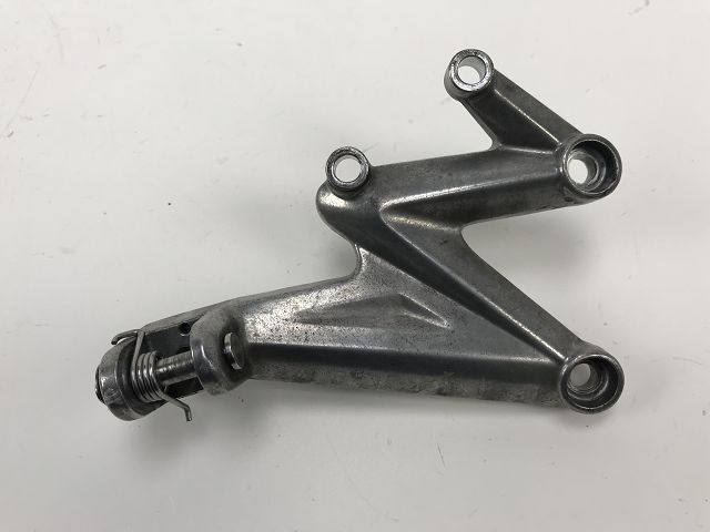 Platine avant droite occasion TRIUMPH STREET 2010