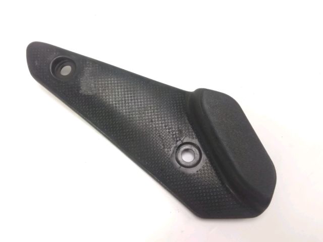 Habillage platine gauche occasion MOTO GUZZI BREVA 2005