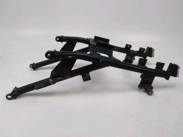 Boucle cadre arriere occasion KAWASAKI GTR 1987