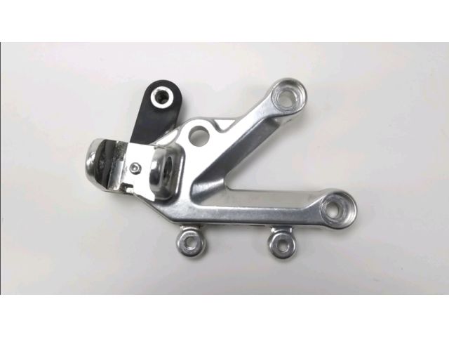 Platine avant droite occasion APRILIA RSV 2007