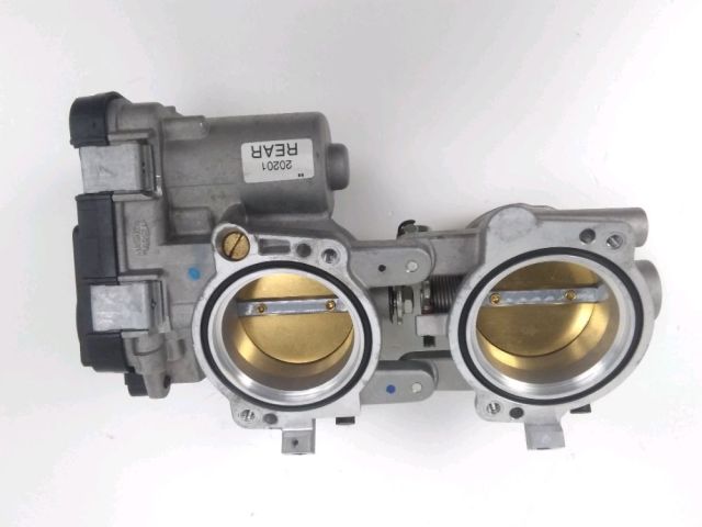 Corps d'injection gauche occasion APRILIA RSV4 2009