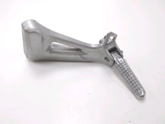 Platine et repose pieds arriere gauche occasion SUZUKI SV 650 2001