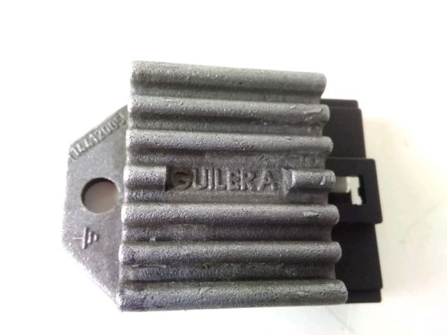 Regulateur de tension occasion RIEJU MRX 2009