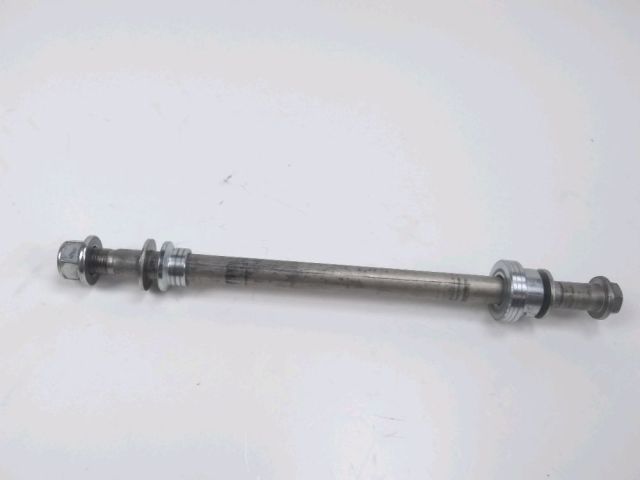 Axe de roue arriere occasion YAMAHA YZF-R3 300 2020