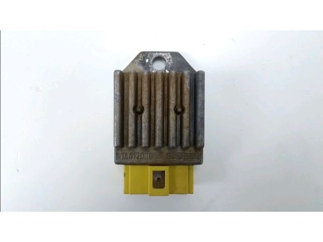 Regulateur de tension occasion GILERA RCR 2008